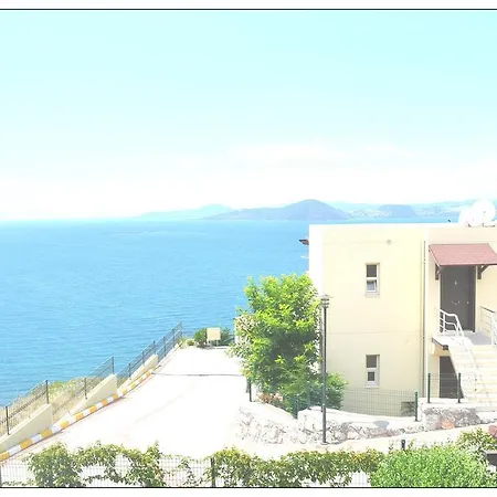 Σπίτι διακοπών Adastra Holiday Homes Bodrum - Royal Heights Bogazici